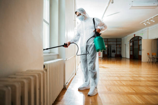 Best Exterminator Services  in Oak Ridge, FL